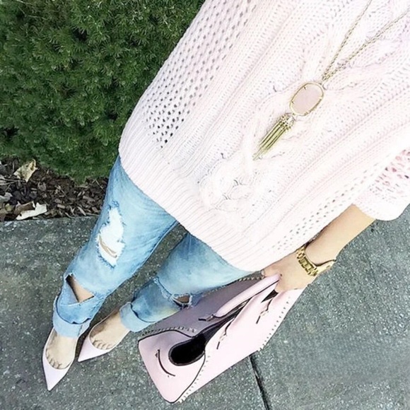 KENDRA SCOTT • Gold Rayne Rose Quartz Tassel Necklace - Picture 3 of 6